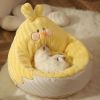 Warm cat bed and dog bed - white